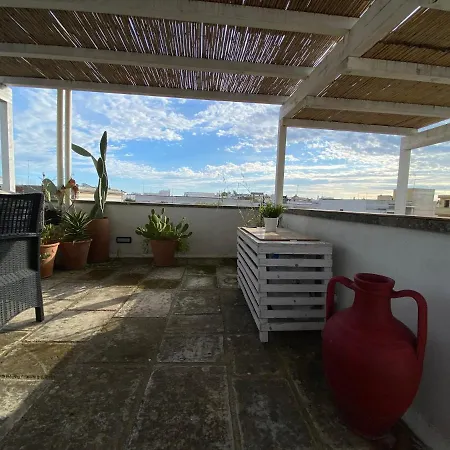 Design House & Terrace * Nardò